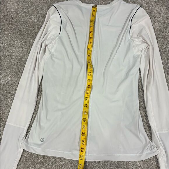 OG Lululemon Swiftly Tech Long Sleeve W/ Thumbholes Crew White Size 6 - Picture 4 of 5